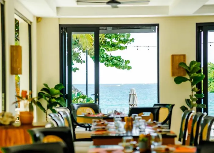 Ferienhaus Colorful 3-bd Unit Opening On Pool Coco